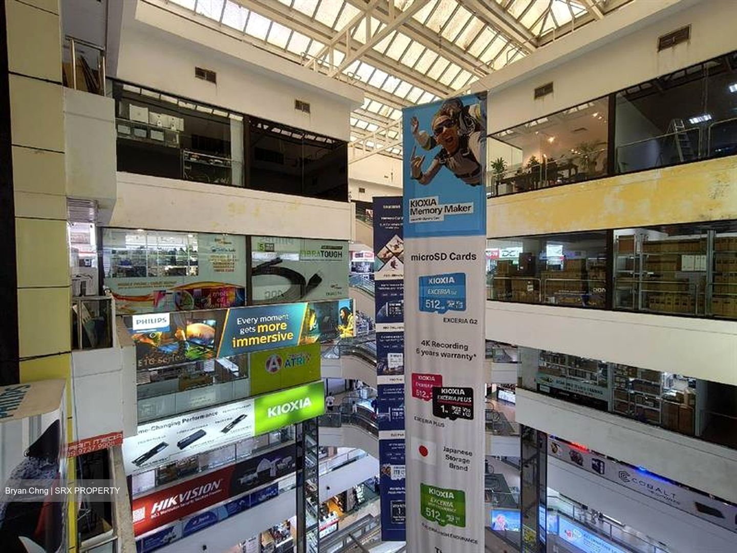Sim Lim Square (D7), Shop House #467546851